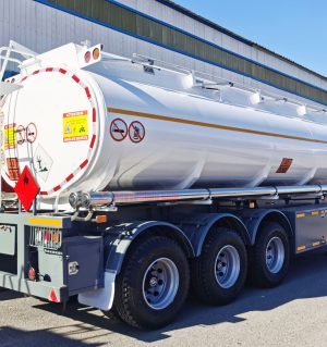 30000-liters-carbon-steel-fuel-oil-tanker-with-flowmeter